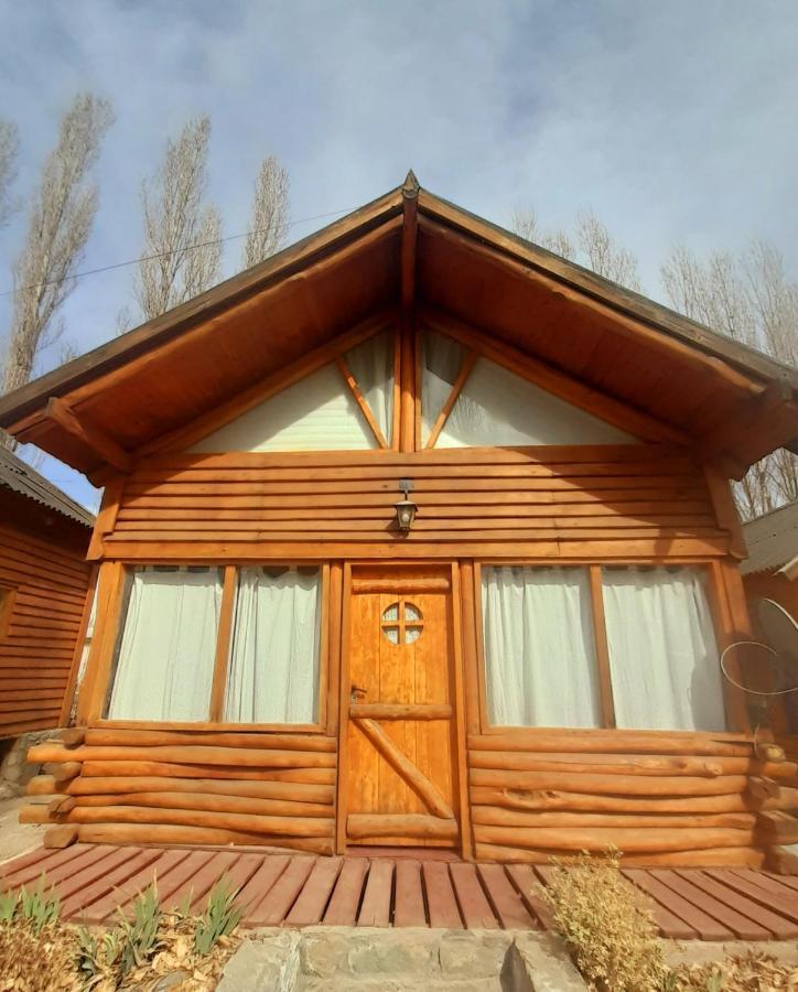 Cabanas Cuatro Estaciones Villa Uspallata Exterior photo